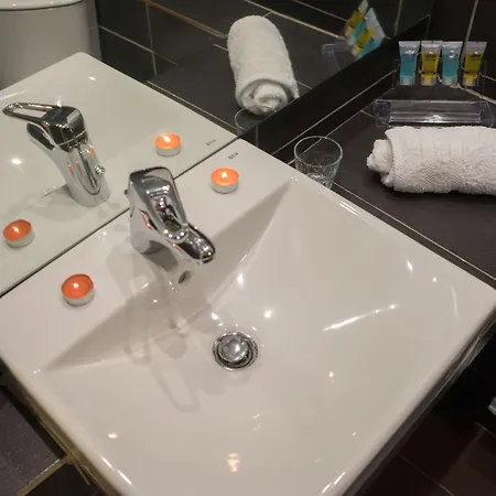 Act Art * Città di Skiathos