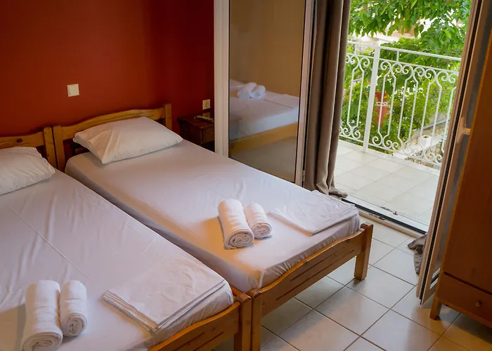 Eos Skiathos Apartment *