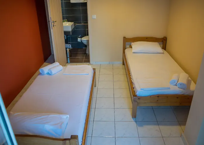 Eos Skiathos Apartment