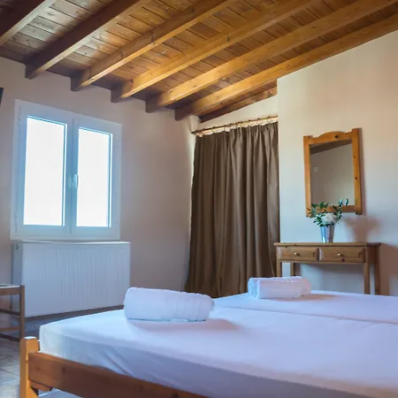 Act Art Apartmán Skiathos