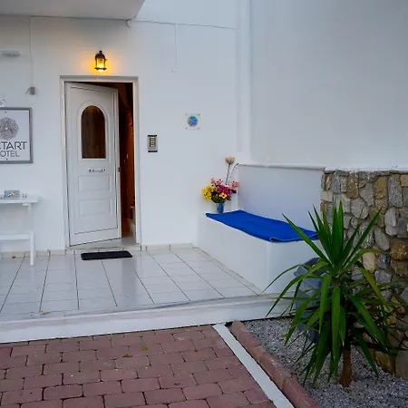 Act Art Apartmán Skiathos