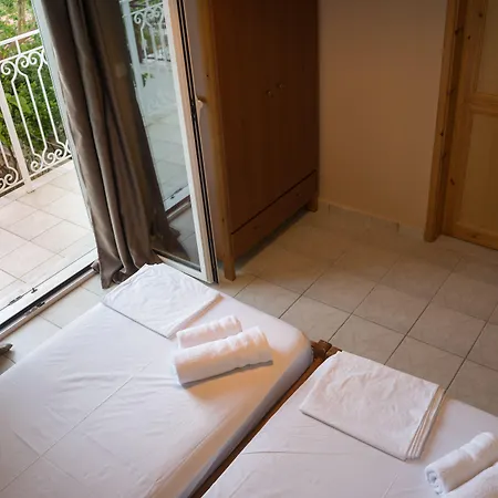 Act Art Apartmán Skiathos